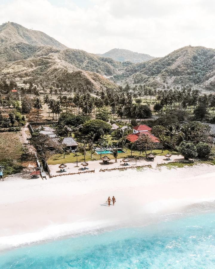 Segara Lombok Beach Resort Selong Belanak Ngoại thất bức ảnh