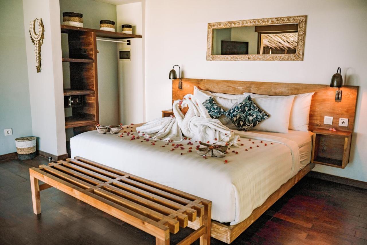 Segara Lombok Beach Resort Selong Belanak Ngoại thất bức ảnh