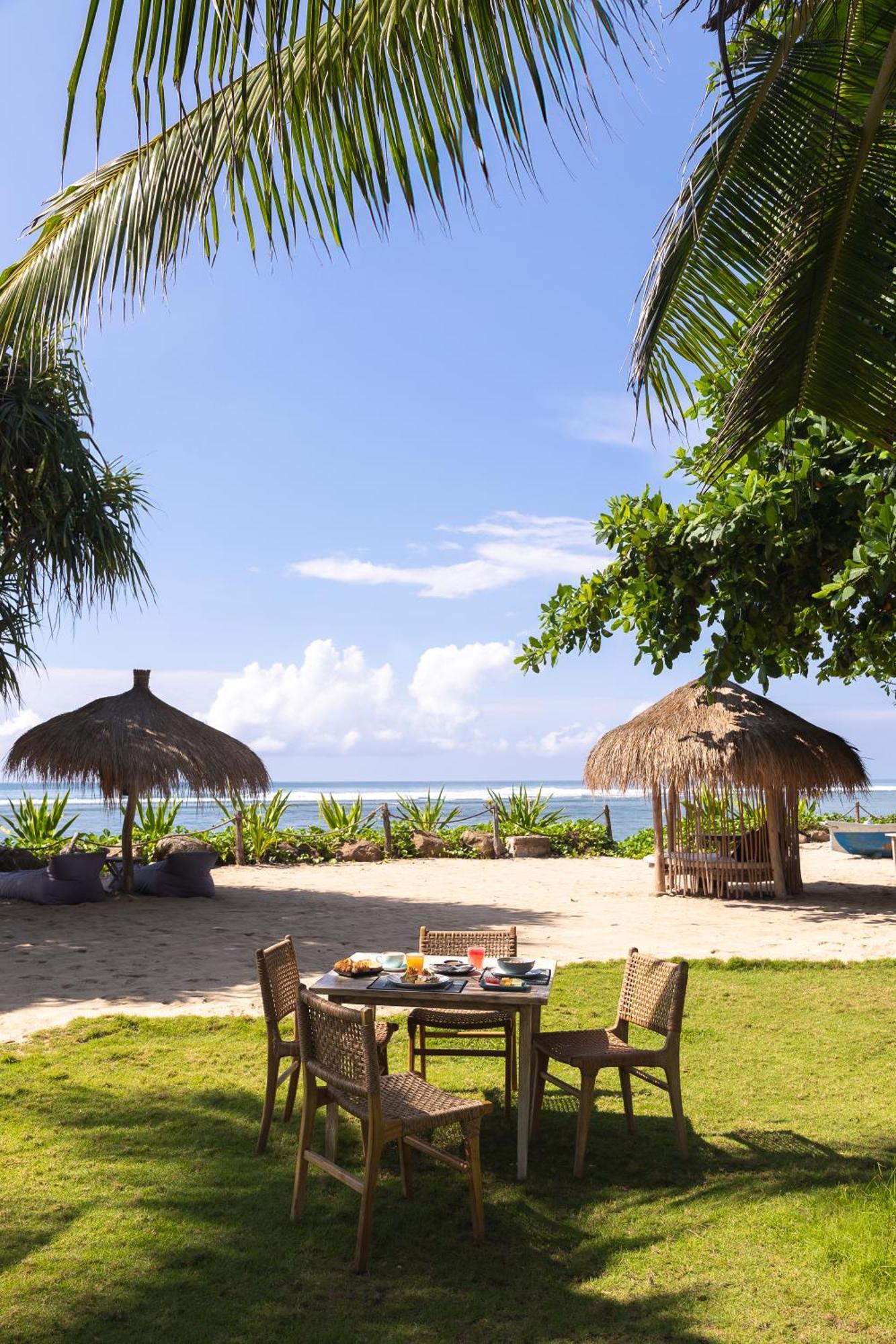 Segara Lombok Beach Resort Selong Belanak Ngoại thất bức ảnh
