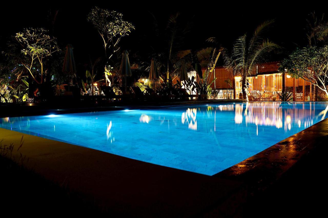 Segara Lombok Beach Resort Selong Belanak Ngoại thất bức ảnh